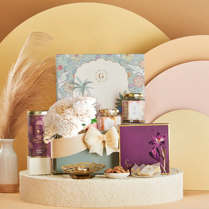 Tradition & Treats Hamper