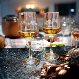 Hermès Paris Premium Wine Glass Set (2 Pieces)