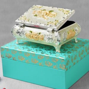 Vintage Rose Emboss Chest