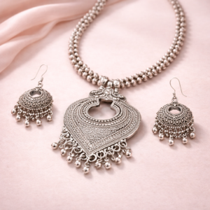 Vintage Crescent Temple Necklace Set